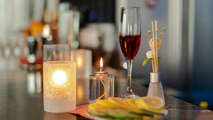 VGT Neu Eingetroffen Preisgünstige Flüssigkerze vom Hersteller mit Paraffin-Flüssigbrennstoff für 10 Stunden Brenndauer - Product Image 5