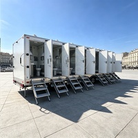 Remorque Sanitaire Commerciale Multi-Postes Portable de Luxe avec Toilettes Mobiles à Chasse d'Eau, Évier et Rideau de Douche pour Grands Événements Extérieurs