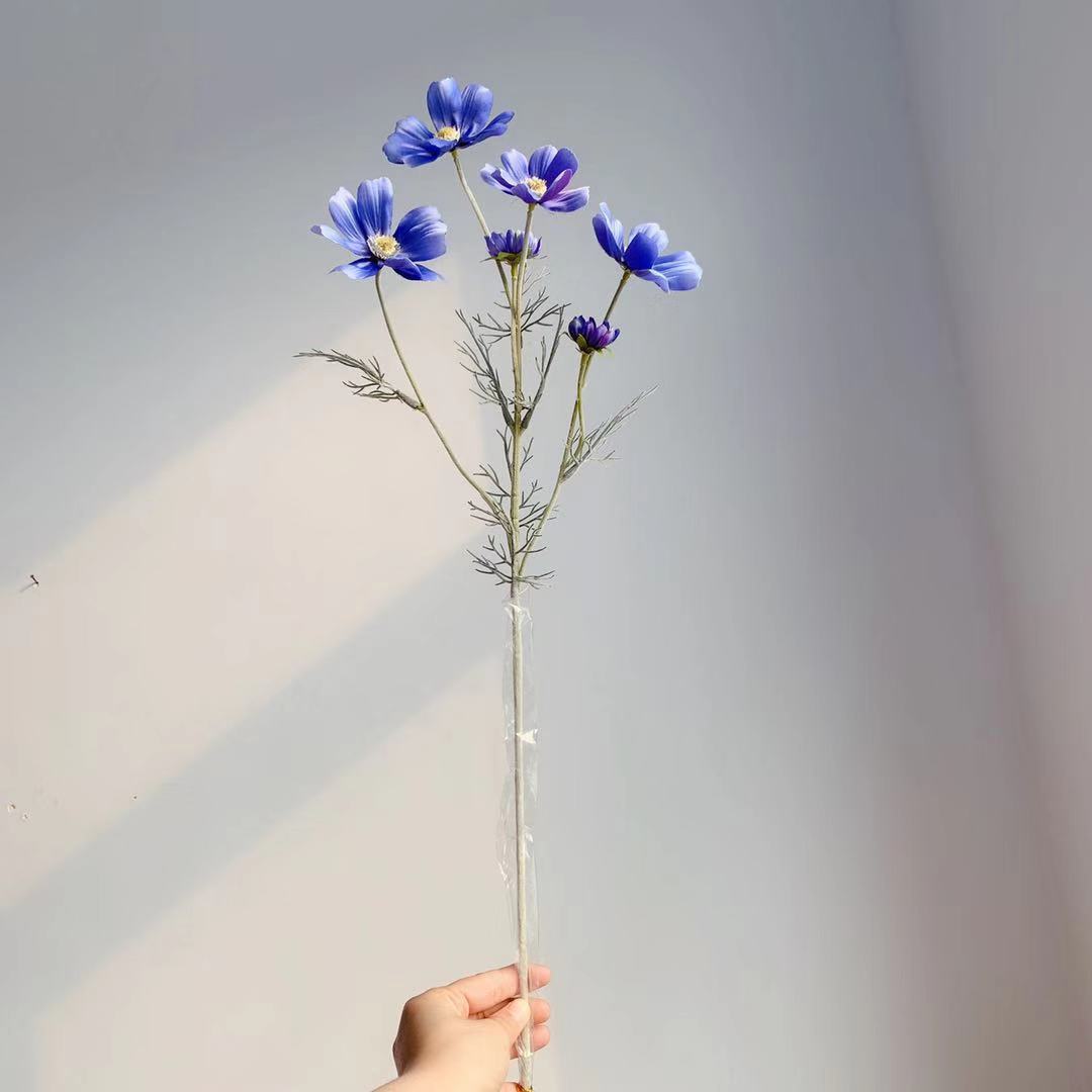Bleu foncé