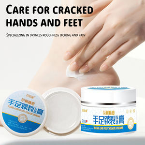 Una crema lenitiva che allevia la pelle secca e screpolata di mani e piedi, e fornisce sollievo dal gonfiore e idratazione - Product Image 1