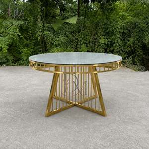 Table ronde d'événement en acier inoxydable doré avec base à tiges géométriques et plateau en verre trempé miroir, vente en gros - Product Image 3
