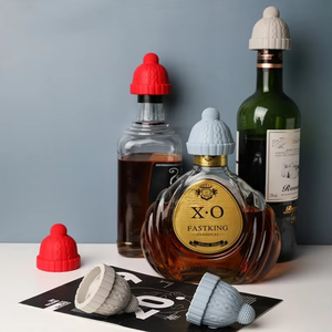 <span class=keywords><strong>Bouchon</strong></span> de bouteille en silicone de qualité alimentaire en forme de petite casquette rouge, réutilisable et durable, avec une bonne étanchéité, vente en gros d'usine - Product Image 4