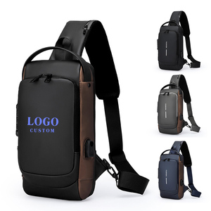 Bolsa de Ombro Masculina 2026 à Prova d'Água para Moto e Bicicleta com Trava, Bolsa Transversal com Logo Personalizado e USB Antifurto - Product Image 1