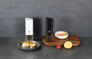 USB Rechargeable Electric Gravity Salt And Pepper Grinder Set With Adjustable Coarseness Automatic Pepper And Salt Mill