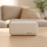 Batterie externe 10000mAh 22.5W PD20W à charge rapide avec écran numérique intelligent, câble USB-C intégré pour les voyages d'affaires