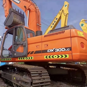 Excavadora Usada en Buen Estado DOOSAN DX300LC de 30 Toneladas, Excavadora de Segunda Mano DX225LC DX340LC-9C Totalmente Funcional - Product Image 1