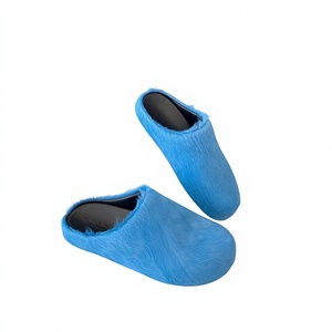 Moda de Invierno para Mujer, Botas con Forro de Peluche y Punta Peluda, Entresuela y Suela de Goma - Nueva Tendencia - Product Image 1