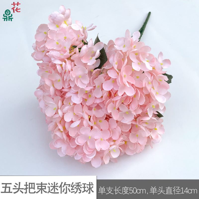Mini bouquet d'hortensias à cinq têtes (WZT, rose clair)