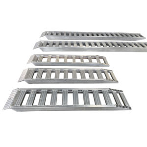 מכירה חמה CAIXIN רמפות ניידות מאלומיניום כבדות 5 טון בצבע כסוף דגם Crawler--500 למשאיות, רכבי שטח, רכבי שטח-שטח, מחפרים וקוצרות - Product Image 2