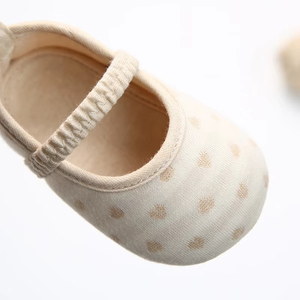 Scarpe Morbide con Stampa a Stelle e Pois per Neonati e Bambini con Fascia Elastica per Imparare a Camminare - Product Image 4
