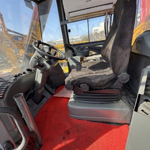 Gebruikt Kalmar 45 ton reachstacker DRF450 DRT450 met motor en weinig werkuren, tweedehands materiaalafhandelingsapparatuur - Product Image 5