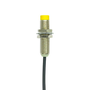 Capteur de proximité inductif à trois fils GYT1204 NPN 24V CC, interrupteur normalement ouvert, construction métallique - Product Image 2