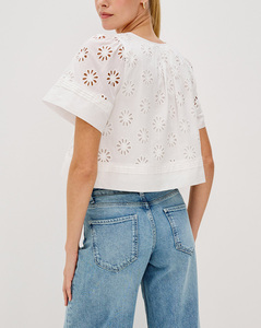Blusa Corta de Verano para Mujer, Estilo Francés, con Cuello Cuadrado, Bordado Floral de Algodón, Corte Ajustado - Product Image 4