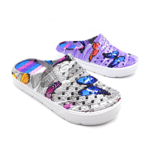 Sabots et <span class=keywords><strong>mules</strong></span> pour femmes HEVA, style imprimé fleurs et papillons colorés, été, EVA, mode, jardin - Product Image 1