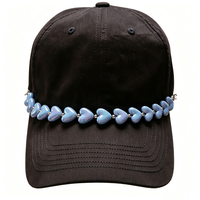Chaîne de chapeau colorée amovible en forme de cœur avec perles et fermoir mousqueton, accessoire de mode pour casquette de baseball en forme de cœur d'amour