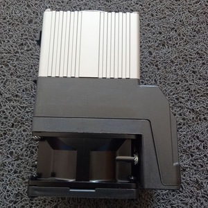 Radiateur soufflant Dbk 80 en acier argenté, chauffage électrique industriel, fabriqué en Allemagne - Product Image 3