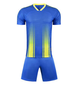 Servizio OEM Personalizzato: Maglia e <span class=keywords><strong>Pantaloncini</strong></span> da <span class=keywords><strong>Calcio</strong></span> in Poliestere Ecologico Versione Giocatore con Nome e Numero per Squadre Maschili Adulte - Product Image 3