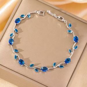 Wholesale Luxury Trendy <strong>Cute</strong> Copper 18K Gold Plated Flower Tulip Leaf Zircon Cuff <strong>Bracelet</strong> for Women Jewelry Gift - Product Image 6