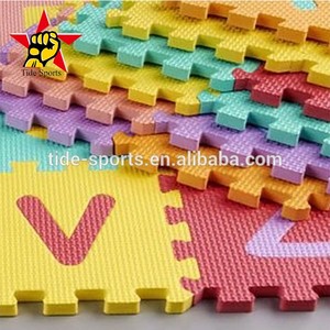 Dalles de <span class=keywords><strong>mousse</strong></span> EVA réversibles 30x30cm - <span class=keywords><strong>Tapis</strong></span> de sol antidérapant non toxique pour bébés et enfants avec chiffres, idéal pour la maison et les pique-niques - Product Image 2