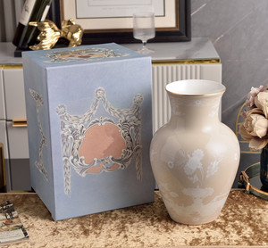 Luxury High Quality Contemporary Tabletop Porcelain <b>Vases</b> with Decals for Wedding and High-End Home Decor - Product Image 2