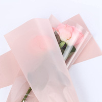 Sacs en papier synthétique pour fleurs, pour roses individuelles, personnalisables, fabriqués en Chine, pour la Saint-Valentin, la fête des mères, les cadeaux d'anniversaire