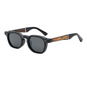 Gafas <span class=keywords><strong>de</strong></span> Sol Redondas Clásicas Vintage con Diseño <span class=keywords><strong>de</strong></span> Llave Inglesa para Hombre y Mujer, Material Mixto, Corcho, Madera, <span class=keywords><strong>Triple</strong></span> Pin, Protección UV400, para Exteriores - Product Image 3