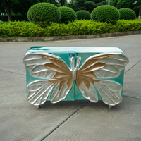 Meuble de rangement de luxe personnalisé en résine, style antique traditionnel, avec relief papillon, durable et écologique, pour entrée commerciale