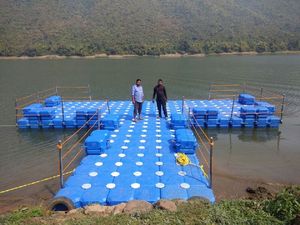 Offshore Platform Specific Pontoon <strong>Modules</strong> <strong>Floating</strong> Boat <strong>Docks</strong> Aquaculture Equipment Custom Moulding Processing Provided - Product Image 2
