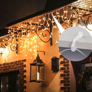 Set da 120 Pezzi di Clip per Luci Natalizie Multicolore, Mini Ganci in Plastica per Grondaie, Luci Esterne 5cm X 2cm, Decorazioni Festive - Product Image 4