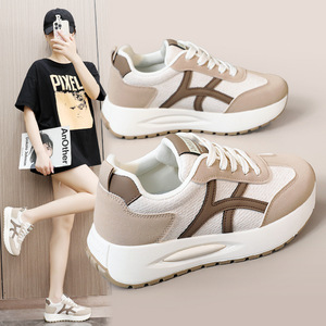 Q3602 Chaussures <span class=keywords><strong>de</strong></span> sport pour femmes en gros du fabricant, chaussures plates en caoutchouc pour femmes - Product Image 1