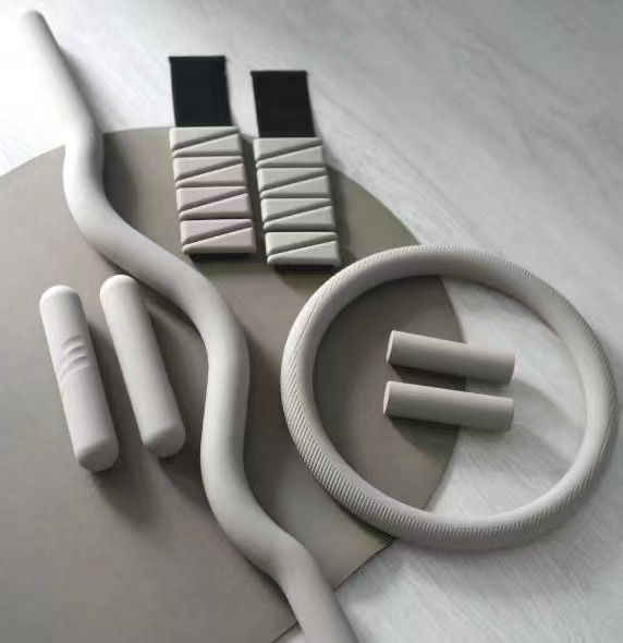 Huzhou Langyue Sports Goods Co., Ltd. logo