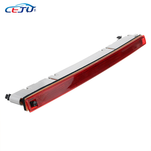 Troisième <span class=keywords><strong>feu</strong></span> de freinage arrière rouge pour <span class=keywords><strong>Audi</strong></span> <span class=keywords><strong>A6</strong></span> Avant <span class=keywords><strong>Allroad</strong></span> Quattro Wagon 1998-2005 - Product Image 5