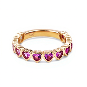 Anillo de Eternidad de Oro Sólido de 14K Personalizado de TIanyu Gems con Zafiro Rosa de Laboratorio con Corte Corazón y Engaste de Bisel, Estilo Romántico - Product Image 1