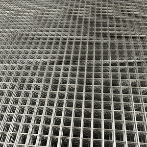 Malla de alambre de acero galvanizado doblado duradero de 0,5mm-8mm de diámetro y alambre soldado reforzado con perforación incluida - Product Image 4