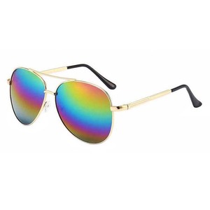 Gafas de Sol de piloto Moda barata Deporte Venta al por mayor Tonos de metal clásicos Gafas calientes de diseñador de moda Gafas de sol personalizadas para hombres - Product Image 1