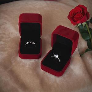 Estuche y Caja de Exhibición de Joyería de Terciopelo Cuadrado Simple de Lujo para Anillo Individual, Regalo de Compromiso/Boda, Presentación de Propuesta - Product Image 3
