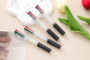 4 <span class=keywords><strong>penne</strong></span> a sfera di colore all'ingrosso penna a sfera con Logo personalizzato 4 in 1 multicolore di plastica penna a sfera nero rosso blu <span class=keywords><strong>penne</strong></span> a sfera a inchiostro - Product Image 2
