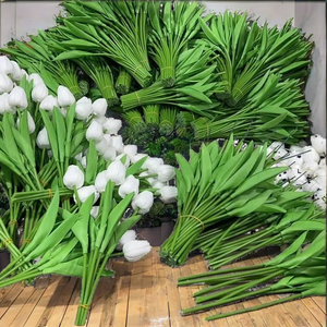 Flor de <span class=keywords><strong>Tulipán</strong></span> Artificial de PU de Alta Calidad con Tacto Real, Venta al por Mayor de Fábrica, Decoración de Hogar de Temporada para Interiores, Decoración para el Día de la Tierra - Product Image 1