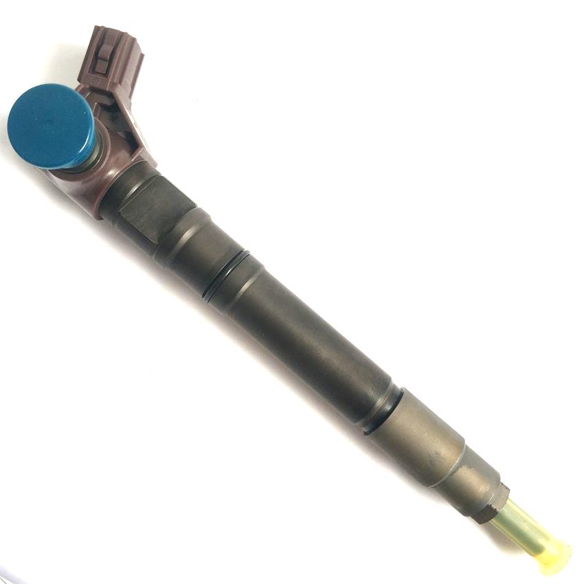 Original Diesel Common Rail Fuel Injector 23670-0E010 295700-0550  23670-0E020 295700-0560  For Toyota Hilux 1GD