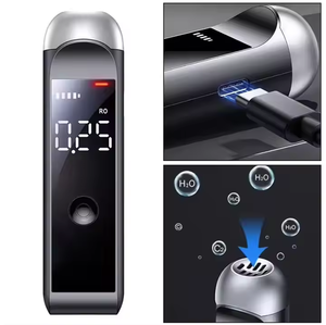 HTM HM1000 Testador de Álcool Sem Contato Portátil de Alta Precisão com Porta de Carregamento USB Design de Auto-Teste - Product Image 2