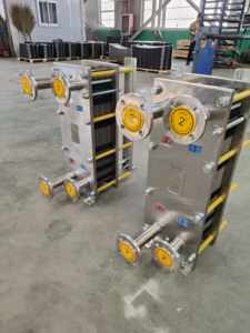 เครื่องแลกเปลี่ยนความร้อนแบบแผ่นสแตนเลสเกรดอาหารปรับแต่งได้เหมาะสำหรับอุตสาหกรรมนมเบียร์น้ำผลไม้และอาหาร - Product Image 5