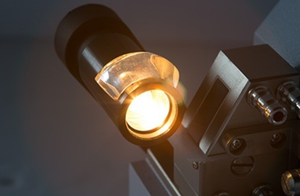 Écran LCD numérique de correction automatique de haute précision et réfractomètre numérique automatique à visée visuelle au meilleur prix pour le laboratoire - Product Image 6