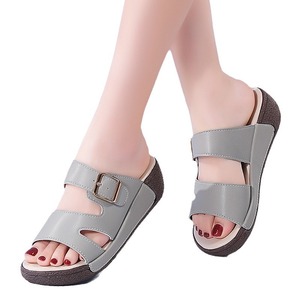 Verão 2025 Sandálias Plataforma Femininas Casuais Confortáveis, Modelo Anabela de Tira Única com Sola Grossa, Antiderrapantes e Estilo Niche para Uso Diário - Product Image 5