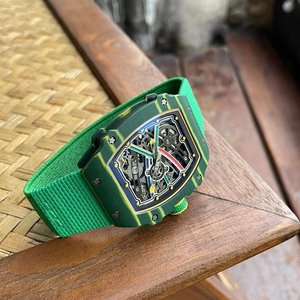 Reloj Mecánico de Fibra de Carbono con Correa de Goma y Caja Tonneau Ultrafina Verde de 7.8mm Rm6702 con Esfera de 7 Puntas - Product Image 4