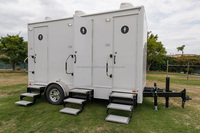 FOOD VAN Design de Luxe 12FT 3 Postes Remorque Sanitaire Extérieure de Qualité Supérieure à Vendre