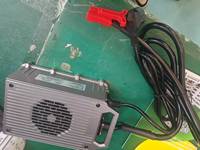 Chargeur de batterie au lithium portable IP 67 Lifepo4 Chargeur rapide étanche 12V 24V 48V 72V 10A 20A 25A 30A pour buggy tricycle