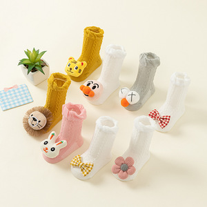 Vente en gros de chaussettes de dessin animé respirantes en <span class=keywords><strong>maille</strong></span> super mignonnes pour nouveau-nés - Product Image 1