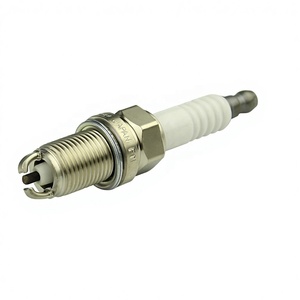 Bujía de Iridio de Alta Calidad 90919-01192 K16TR-11 para Motor de Auto Japonés, Modelo en Oferta para Land Cruiser Hilux, Nueva Condición, Venta al Por Mayor - Product Image 1