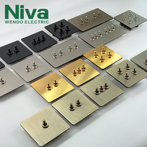 Interrupteurs muraux personnalisés Niva NV2 Luxury Home, norme britannique, 3 gangs, 2 voies, panneau en acier inoxydable, prise électrique, style rétro - Product Image 5