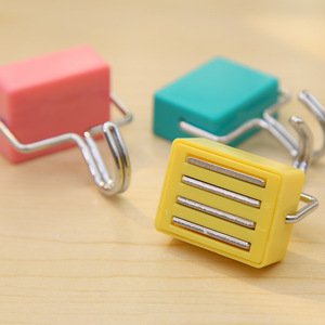Nail-free, traceless magnetic suction cup <b>hooks</b> for kitchens, refrigerators, and microwaves. Wholesale. - Product Image 1